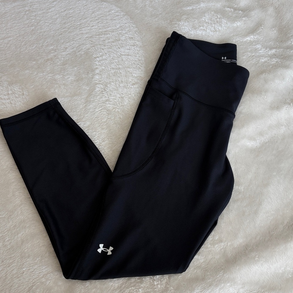 Under Armour Heatgear Black Leggings | Size M